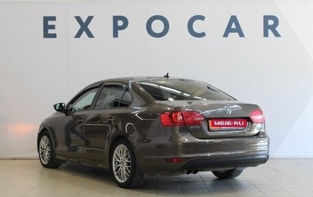 Volkswagen Jetta VI, 2013 год, 1 080 000 рублей, 4 фотография