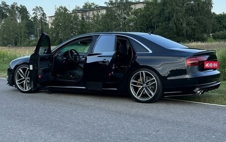 Audi A8, 2014 год, 4 200 000 рублей, 5 фотография