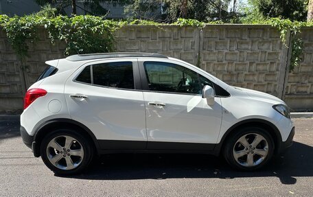 Opel Mokka I, 2014 год, 1 590 000 рублей, 3 фотография