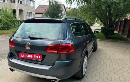 Volkswagen Passat B7, 2013 год, 1 955 000 рублей, 2 фотография