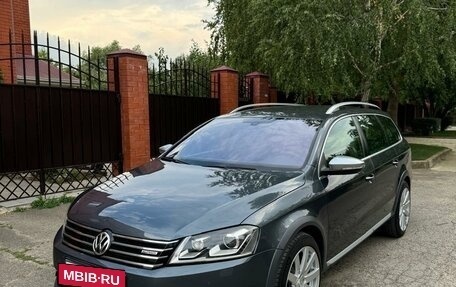 Volkswagen Passat B7, 2013 год, 1 955 000 рублей, 25 фотография