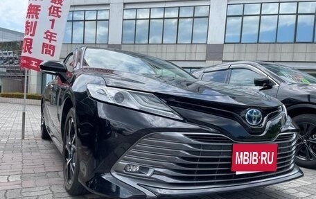 Toyota Camry, 2020 год, 2 500 000 рублей, 3 фотография