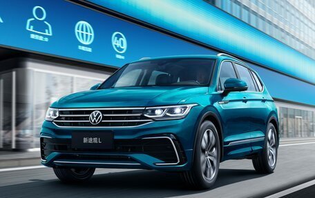 Volkswagen Tiguan II, 2023 год, 6 000 000 рублей, 1 фотография