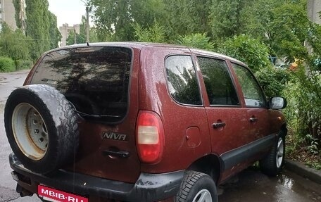 Chevrolet Niva I рестайлинг, 2004 год, 430 000 рублей, 2 фотография