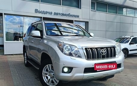 Toyota Land Cruiser Prado 150 рестайлинг 2, 2009 год, 2 710 000 рублей, 3 фотография