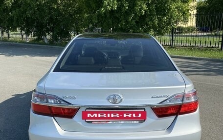 Toyota Camry, 2015 год, 2 340 000 рублей, 6 фотография