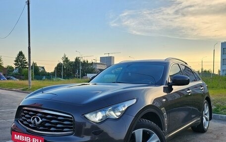 Infiniti FX II, 2008 год, 1 600 000 рублей, 11 фотография