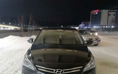 Hyundai Solaris II рестайлинг, 2014 год, 1 050 000 рублей, 2 фотография