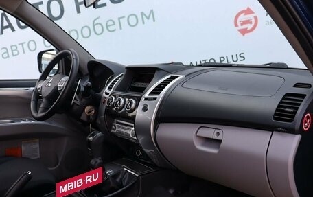 Mitsubishi Pajero Sport II рестайлинг, 2013 год, 2 249 000 рублей, 10 фотография