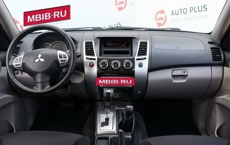 Mitsubishi Pajero Sport II рестайлинг, 2013 год, 2 249 000 рублей, 9 фотография