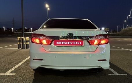 Toyota Camry, 2012 год, 1 670 000 рублей, 4 фотография