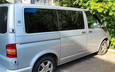 Volkswagen Transporter T5 рестайлинг, 2006 год, 1 500 000 рублей, 2 фотография