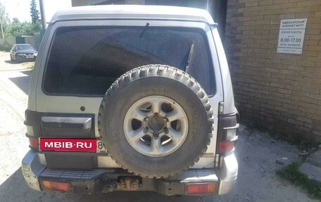 Mitsubishi Pajero III рестайлинг, 1998 год, 380 000 рублей, 1 фотография