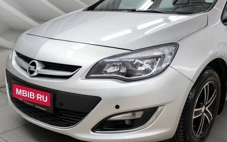 Opel Astra J, 2014 год, 1 028 000 рублей, 10 фотография