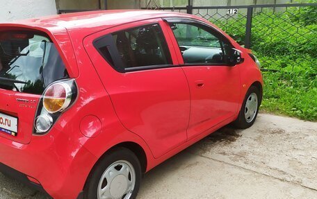 Chevrolet Spark III, 2012 год, 800 000 рублей, 4 фотография