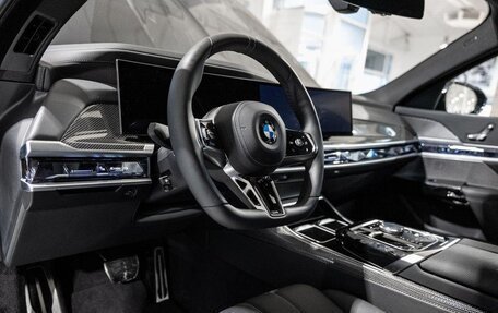 BMW 7 серия, 2024 год, 16 624 978 рублей, 6 фотография