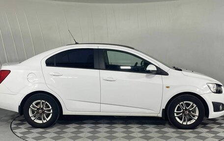 Chevrolet Aveo III, 2012 год, 690 000 рублей, 4 фотография