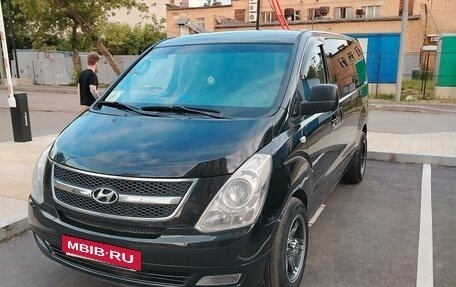 Hyundai Grand Starex Grand Starex I рестайлинг 2, 2007 год, 1 150 000 рублей, 2 фотография