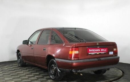 Opel Vectra A, 1992 год, 85 000 рублей, 7 фотография