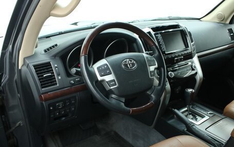 Toyota Land Cruiser 200, 2014 год, 4 794 000 рублей, 16 фотография