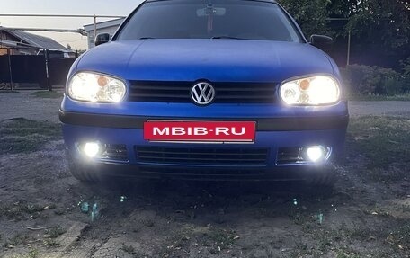 Volkswagen Golf IV, 2001 год, 600 000 рублей, 3 фотография