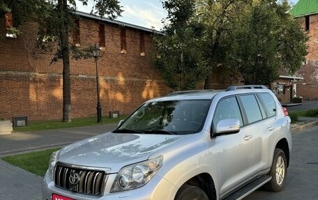 Toyota Land Cruiser Prado 150 рестайлинг 2, 2010 год, 2 900 000 рублей, 1 фотография