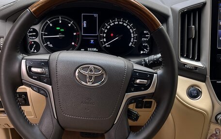 Toyota Land Cruiser 200, 2016 год, 7 350 000 рублей, 6 фотография