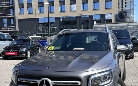 Mercedes-Benz GLB, 2021 год, 4 500 000 рублей, 2 фотография