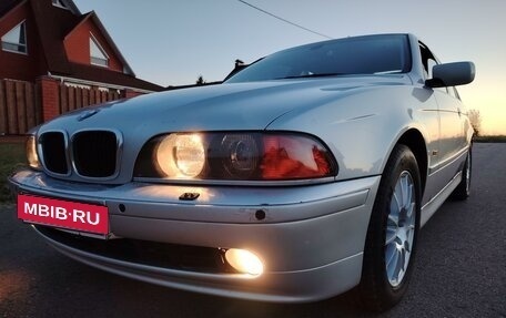 BMW 5 серия, 2001 год, 780 000 рублей, 2 фотография