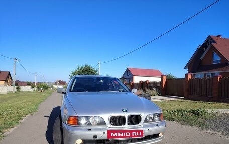 BMW 5 серия, 2001 год, 780 000 рублей, 9 фотография