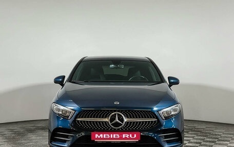 Mercedes-Benz A-Класс, 2020 год, 3 200 000 рублей, 2 фотография