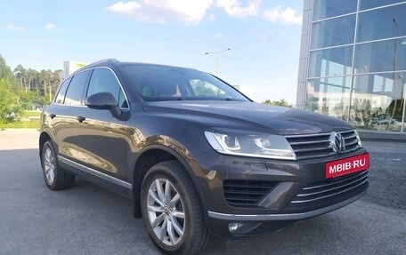 Volkswagen Touareg III, 2016 год, 3 250 000 рублей, 3 фотография