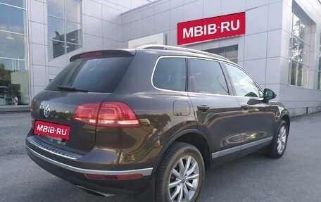 Volkswagen Touareg III, 2016 год, 3 250 000 рублей, 4 фотография