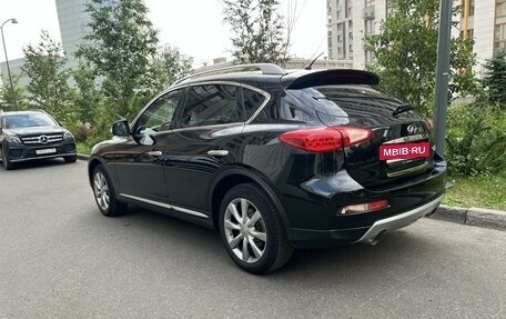 Infiniti QX50 I рестайлинг, 2016 год, 2 600 000 рублей, 4 фотография