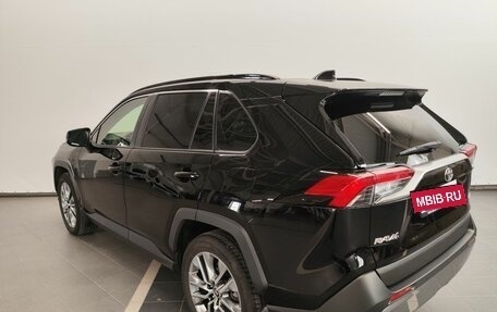 Toyota RAV4, 2022 год, 4 149 000 рублей, 3 фотография