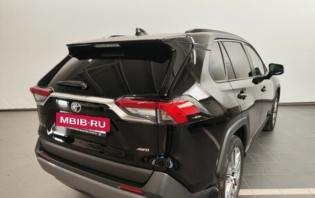 Toyota RAV4, 2022 год, 4 149 000 рублей, 5 фотография