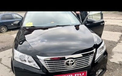 Toyota Camry, 2012 год, 999 999 рублей, 1 фотография