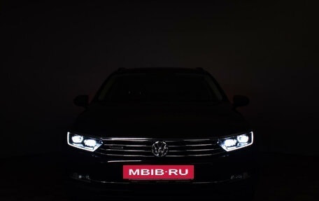 Volkswagen Passat B8 рестайлинг, 2018 год, 2 249 000 рублей, 4 фотография