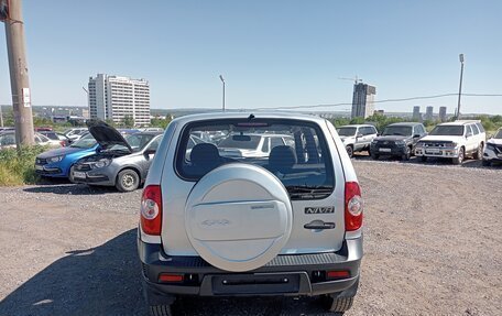 Chevrolet Niva I рестайлинг, 2011 год, 750 000 рублей, 5 фотография