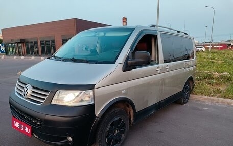 Volkswagen Multivan T5, 2007 год, 1 330 000 рублей, 1 фотография