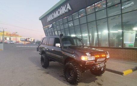 Toyota Land Cruiser 80 рестайлинг, 1995 год, 1 500 000 рублей, 3 фотография