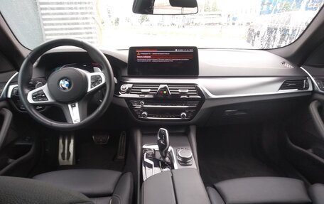 BMW 5 серия, 2021 год, 6 520 000 рублей, 7 фотография