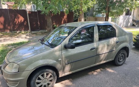 Renault Logan I, 2010 год, 320 000 рублей, 3 фотография