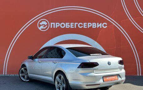 Volkswagen Passat B8 рестайлинг, 2015 год, 2 100 000 рублей, 7 фотография