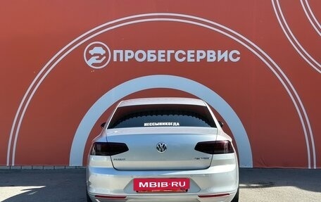 Volkswagen Passat B8 рестайлинг, 2015 год, 2 100 000 рублей, 6 фотография