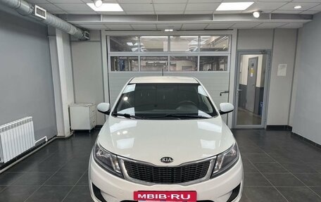 KIA Rio III рестайлинг, 2015 год, 979 000 рублей, 2 фотография