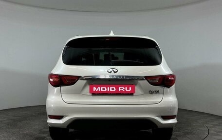 Infiniti QX60 I рестайлинг, 2016 год, 3 200 000 рублей, 6 фотография