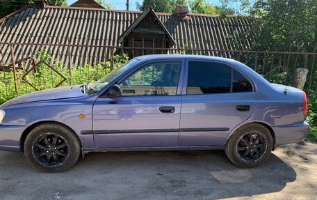 Hyundai Accent II, 2005 год, 330 000 рублей, 2 фотография