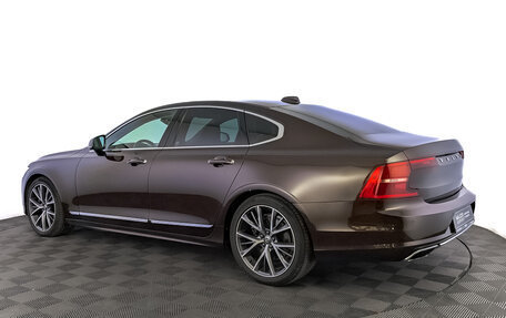 Volvo S90 II рестайлинг, 2020 год, 3 790 000 рублей, 7 фотография