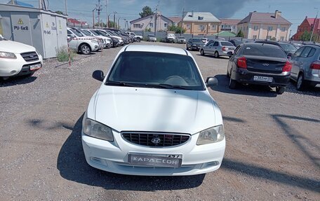 Hyundai Accent II, 2004 год, 350 000 рублей, 3 фотография